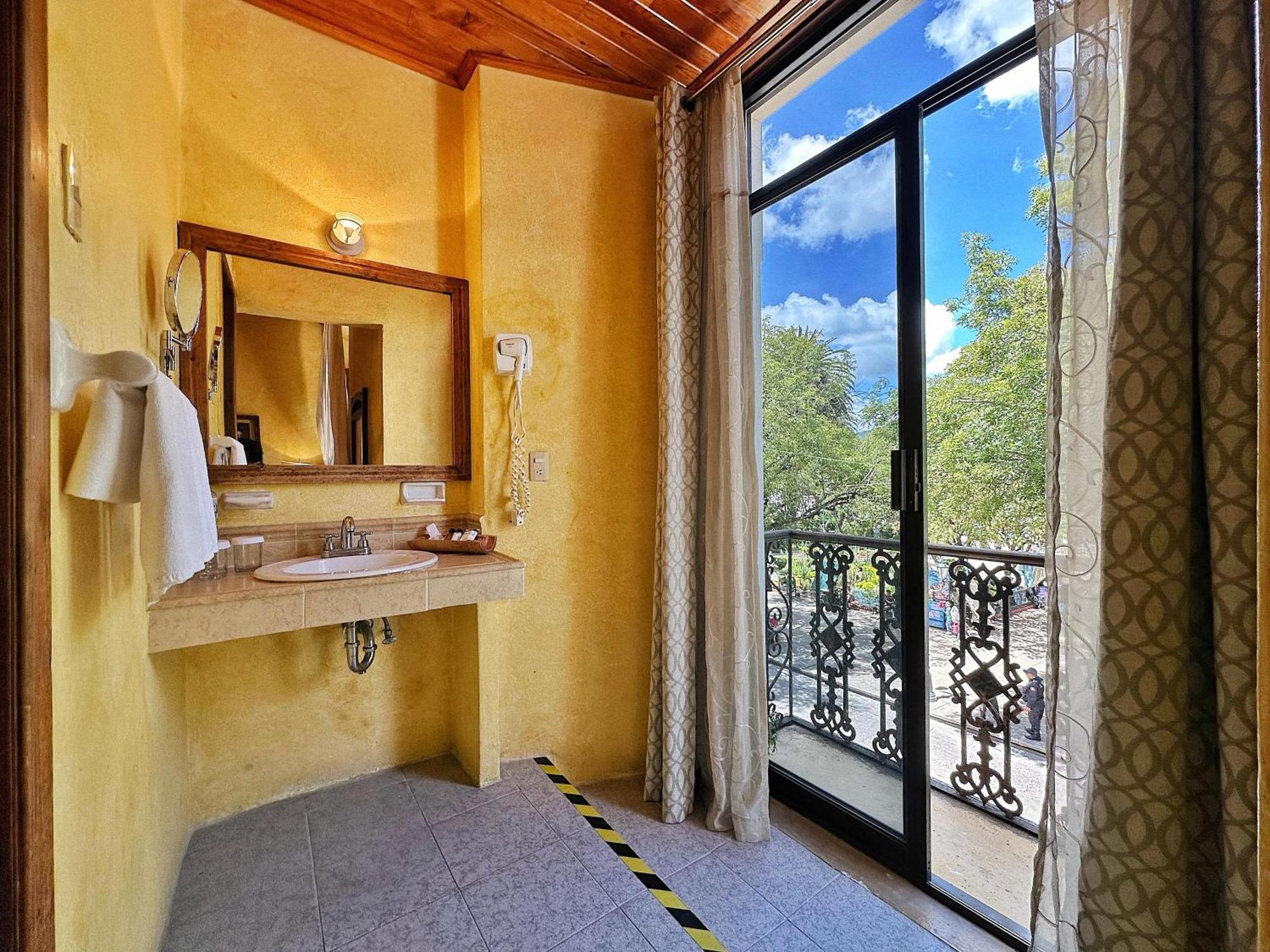 Hotel Ciudad Real Centro Historico San Cristóbal de Las Casas Esterno foto